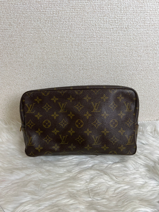 Louis Vuitton Brown Pouches A-16645