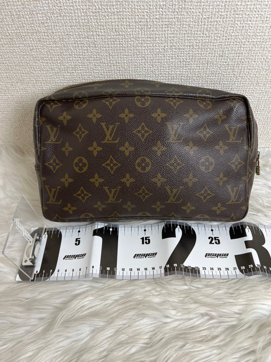 Louis Vuitton Brown Pouches A-16651