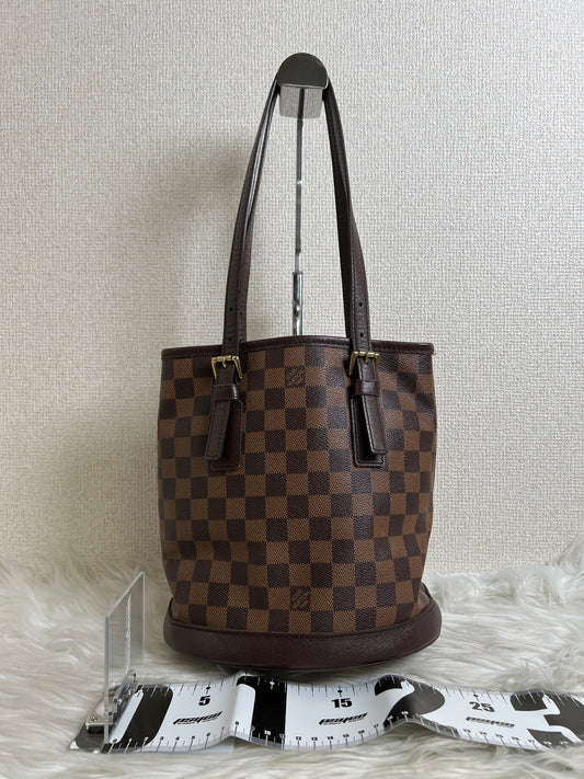 Louis Vuitton Brown Tote Bags A-16654