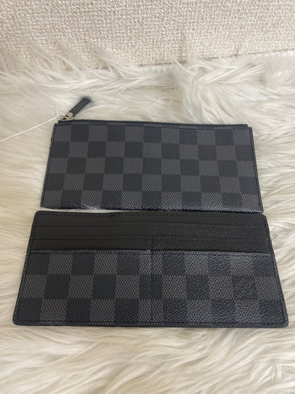 Louis Vuitton Gray Wallets A-16655