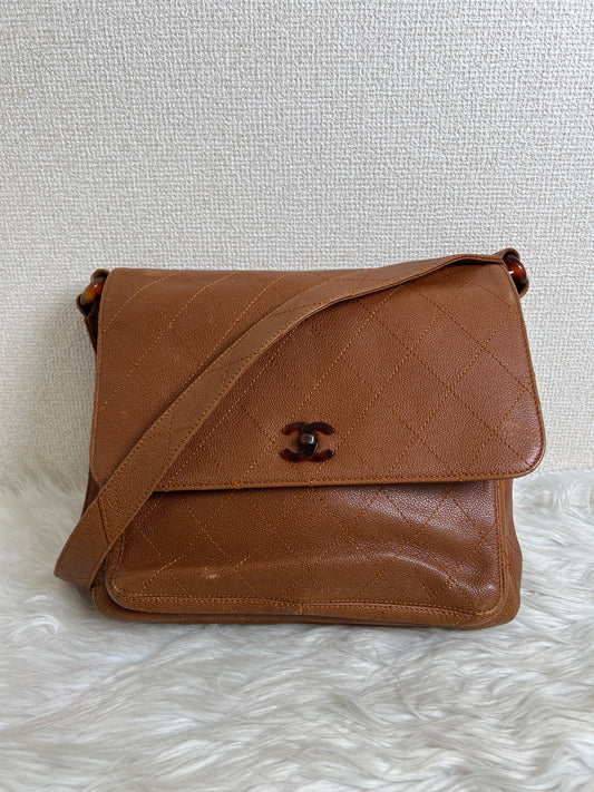 Chanel Brown Shoulder Bags A-16662