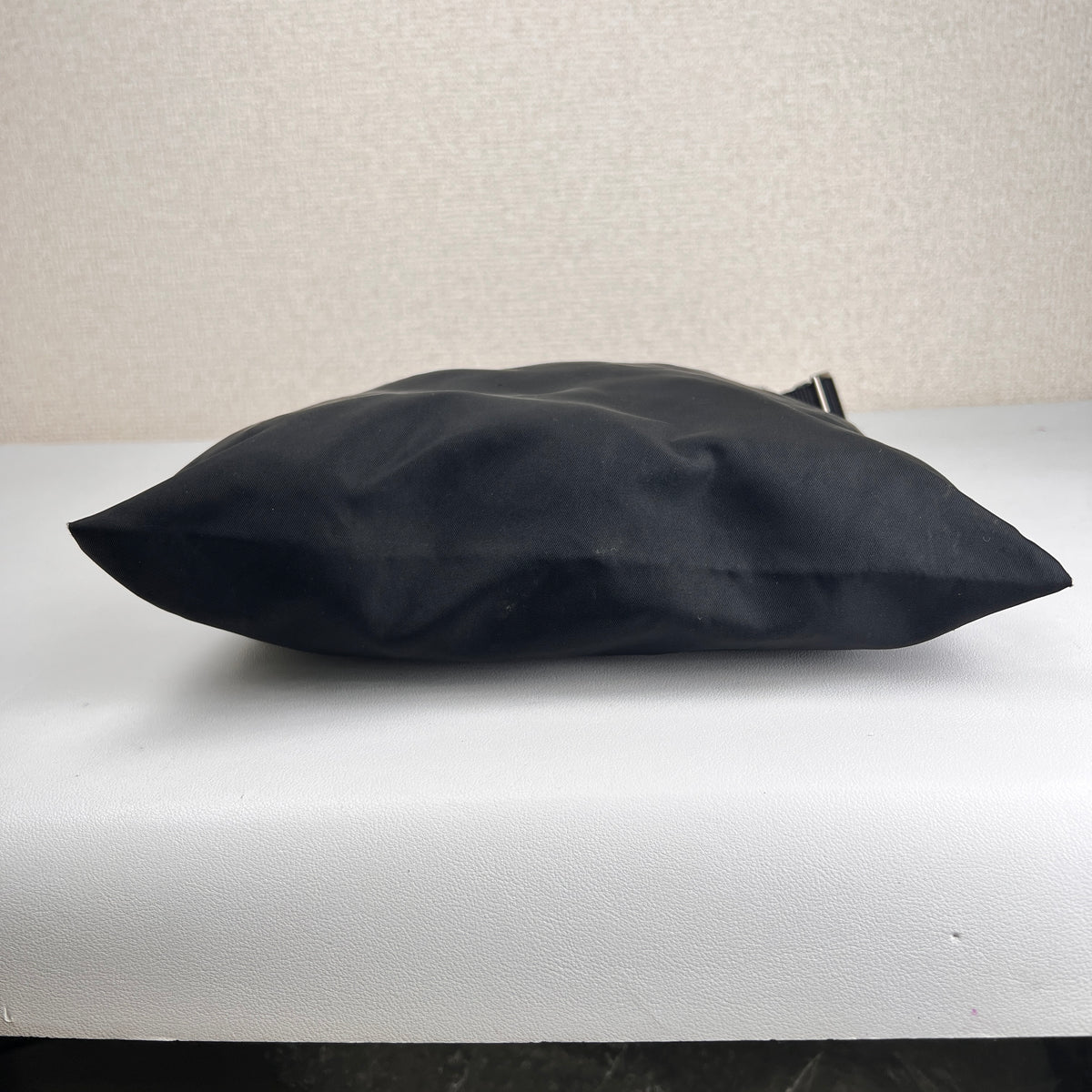 Prada Black Shoulder Bags A-16671