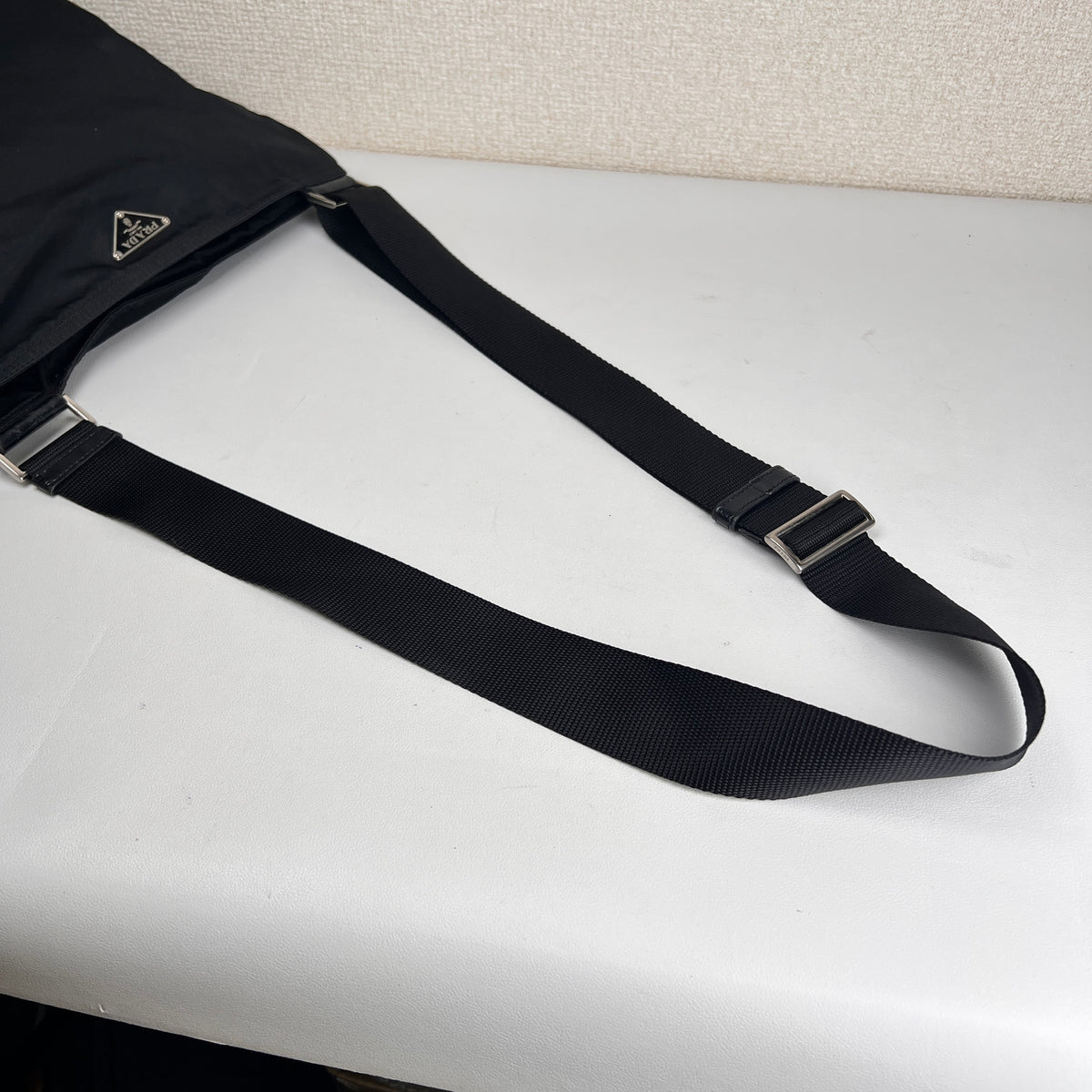 Prada Black Shoulder Bags A-16671