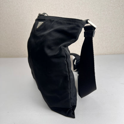 Prada Black Shoulder Bags A-16671