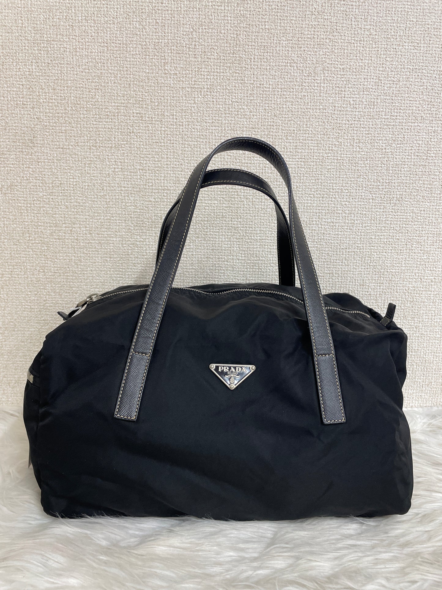 Prada Black Travel Bags A-16673