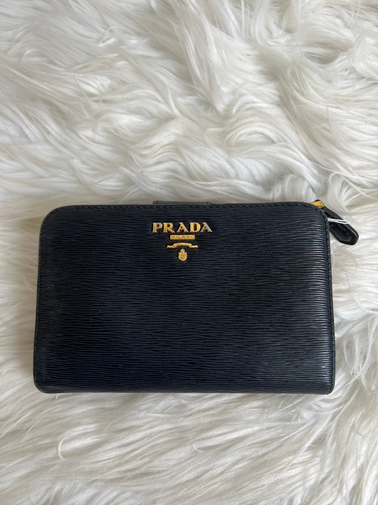 Prada Black Wallets A-16712