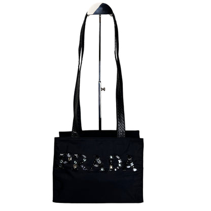 Prada Black Tote Bags A-16720