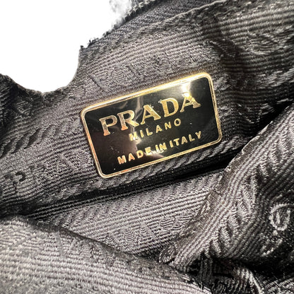 Prada Black Tote Bags A-16720