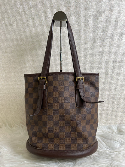 Louis Vuitton Brown Tote Bags A-16728