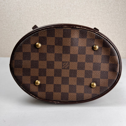 Louis Vuitton Brown Tote Bags A-16728