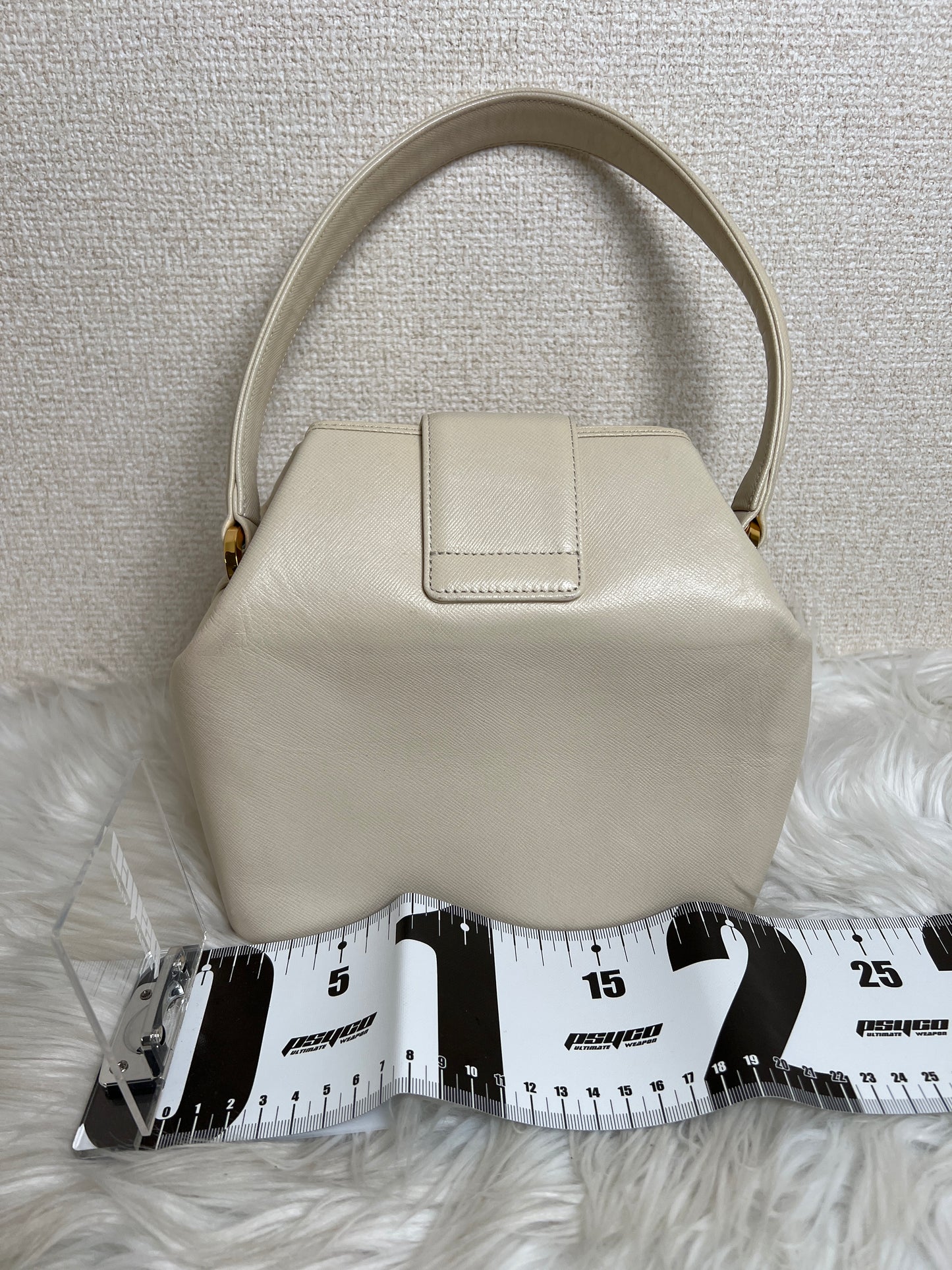 Givenchy White Handle Bags A-16738
