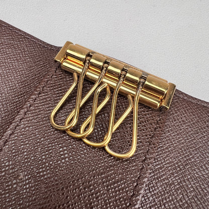 Louis Vuitton Brown Pouches A-16739