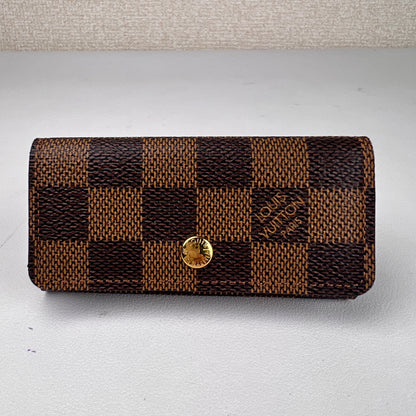 Louis Vuitton Brown Pouches A-16740