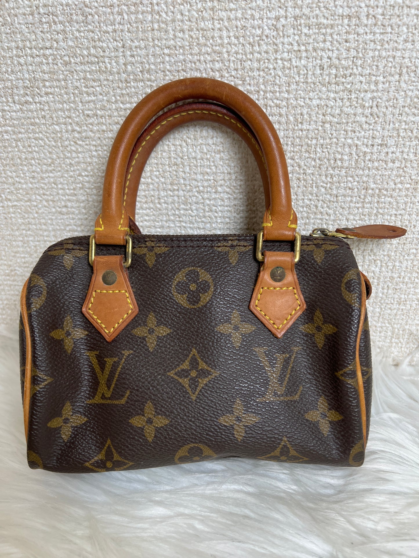Louis Vuitton Brown Handle Bags A-16744