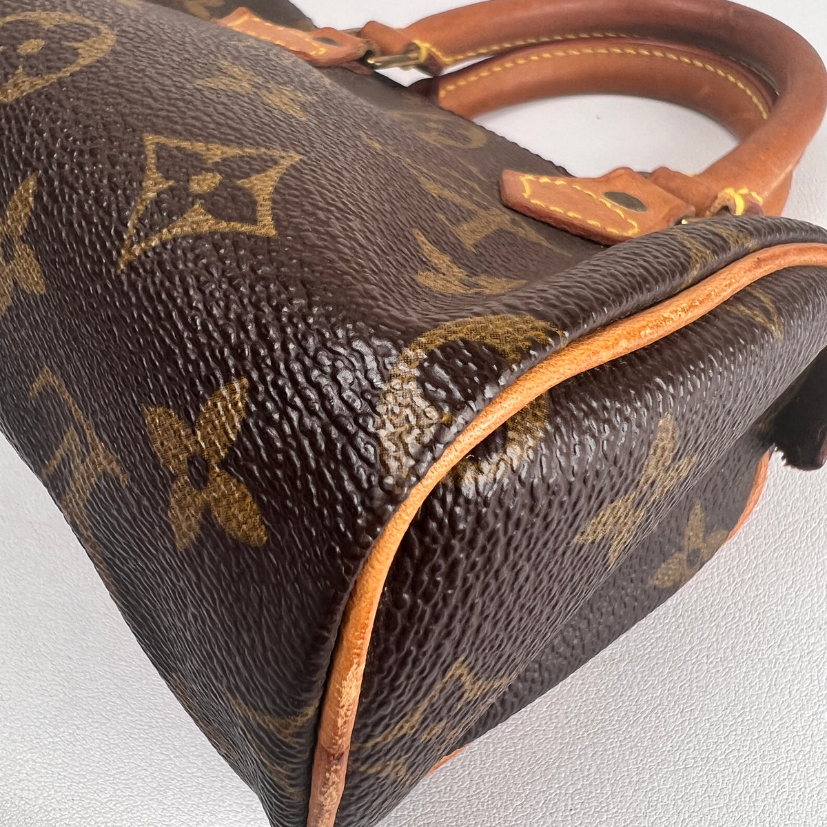 Louis Vuitton Brown Handle Bags A-16744