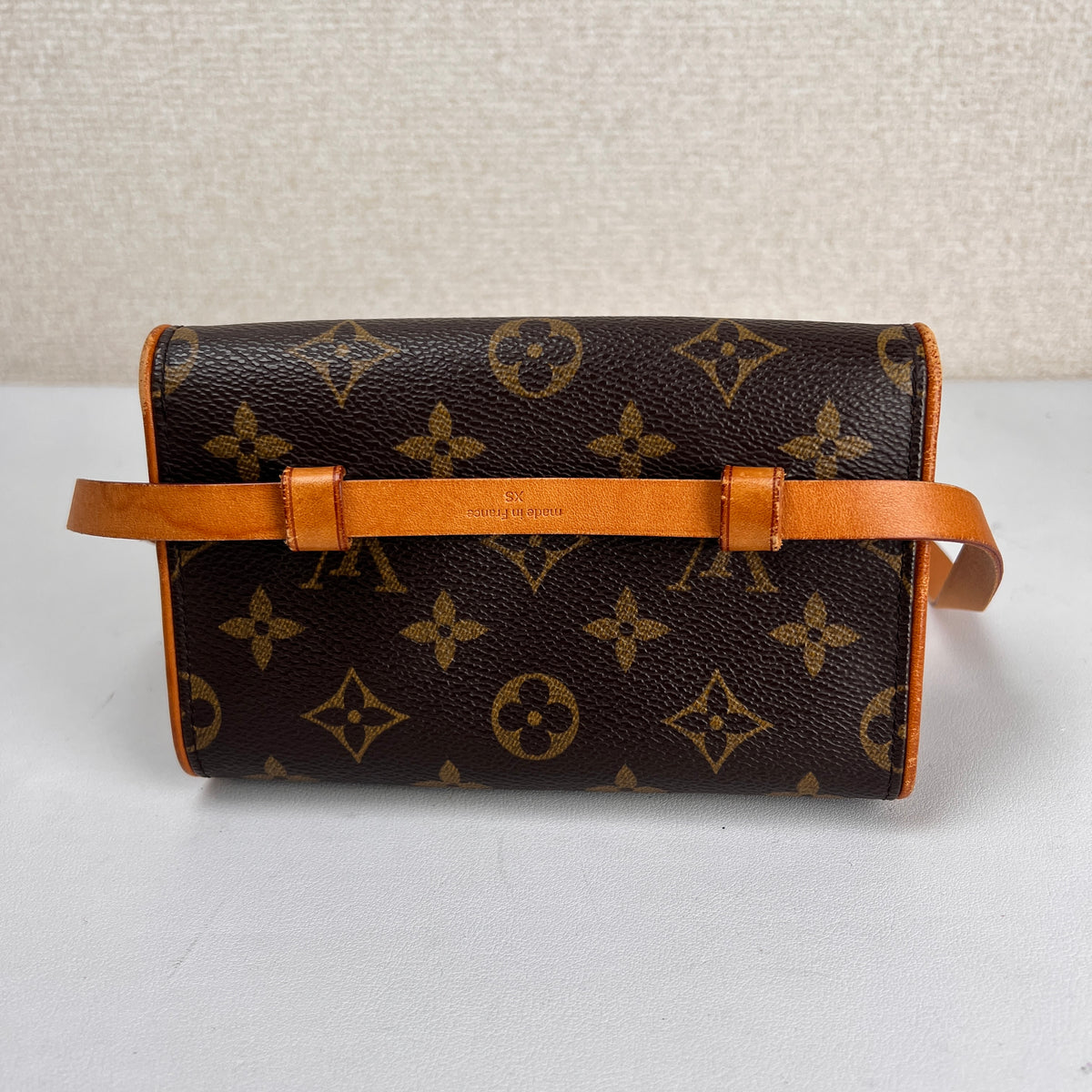 Louis Vuitton Brown Shoulder Bags A-16745