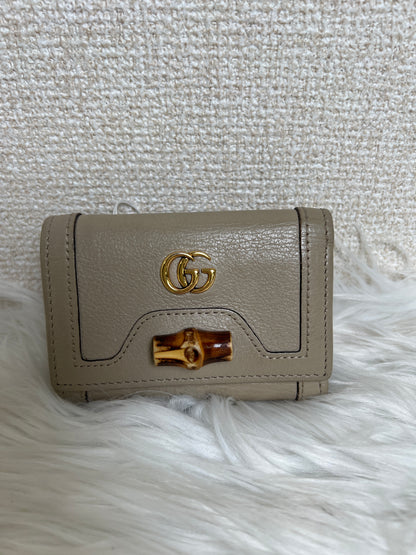 Gucci Beige Wallets A-16748