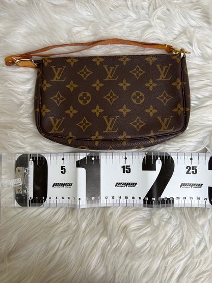 Louis Vuitton Brown Pouches A-16752