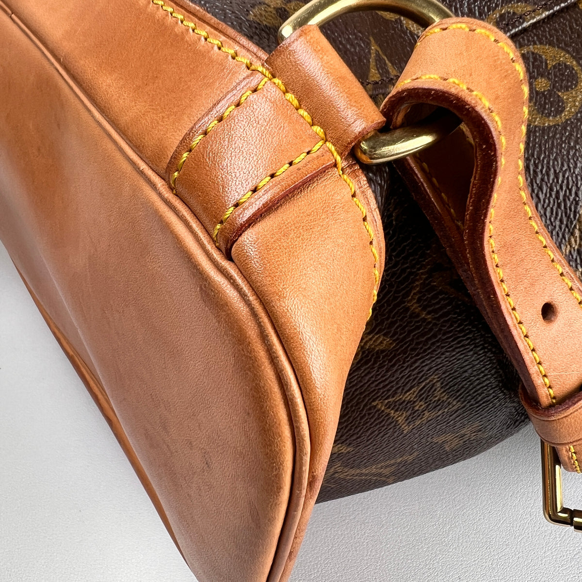 Louis Vuitton Brown Handle Bags A-16754