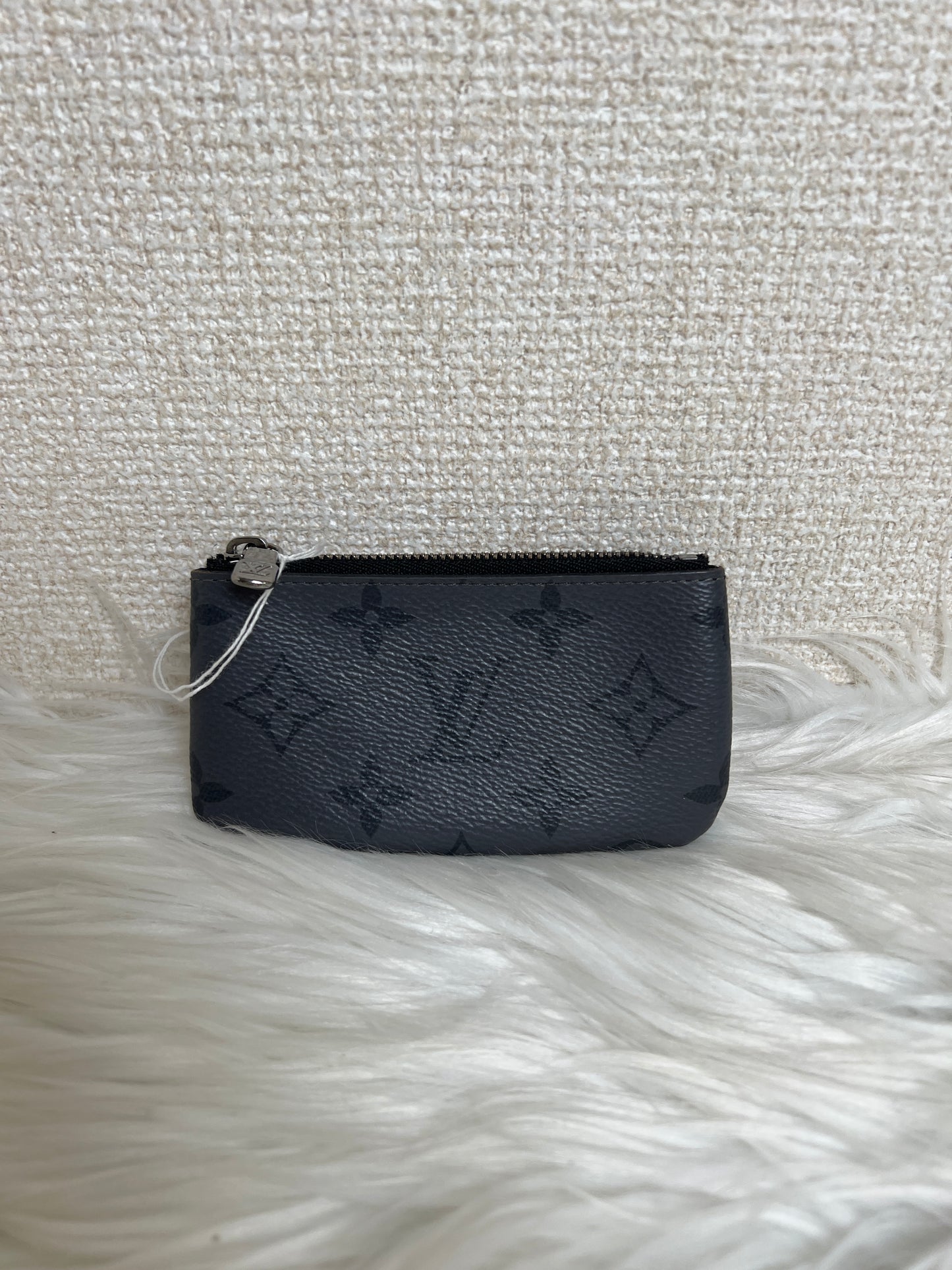 Louis Vuitton Black Pouches A-16760