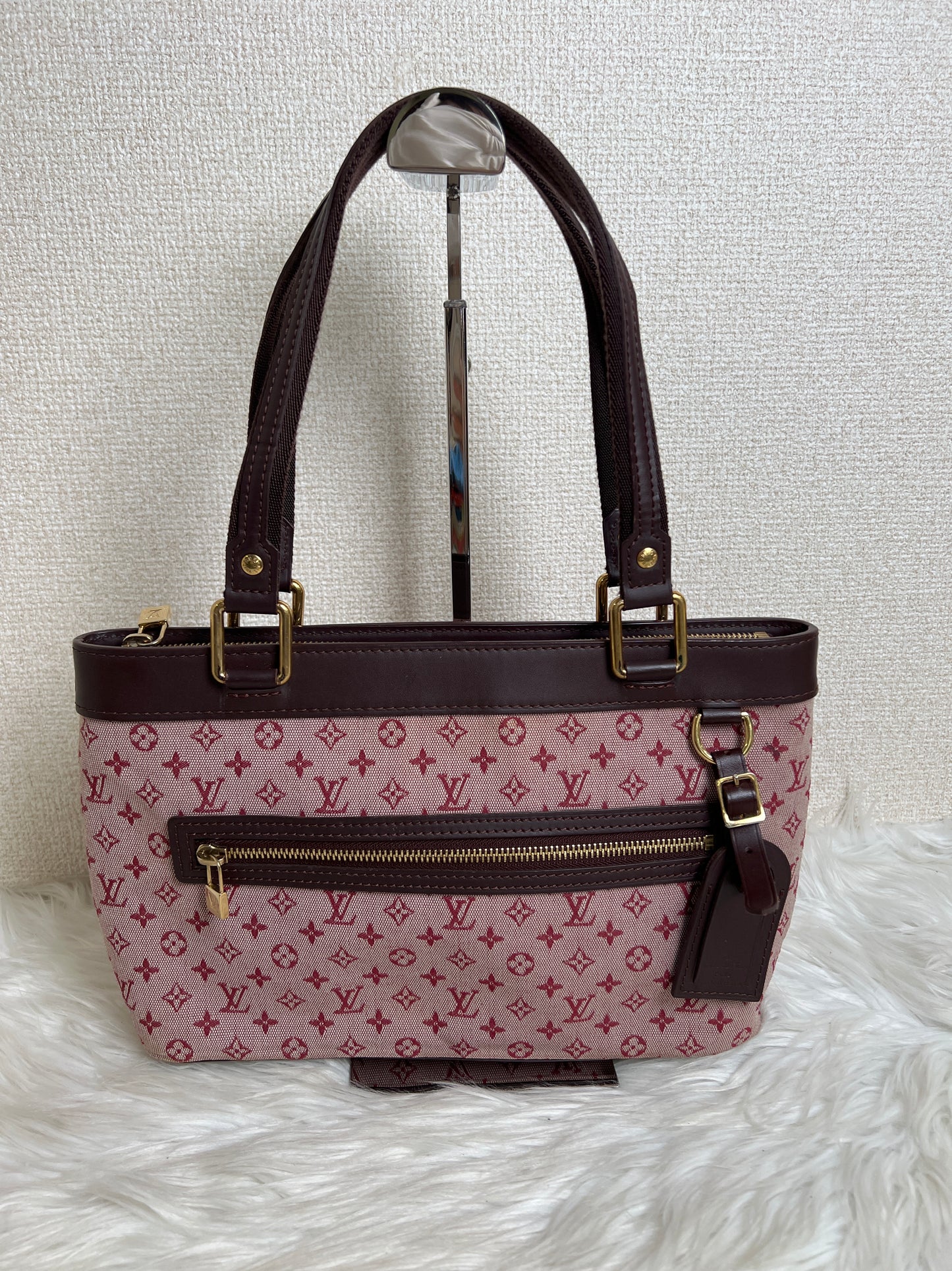 Louis Vuitton Red Handle Bags A-16766