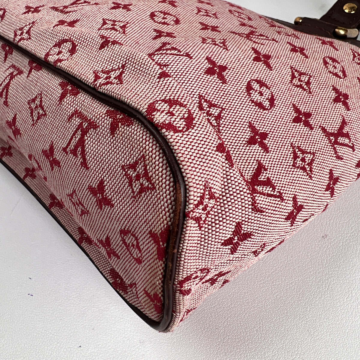 Louis Vuitton Red Handle Bags A-16766