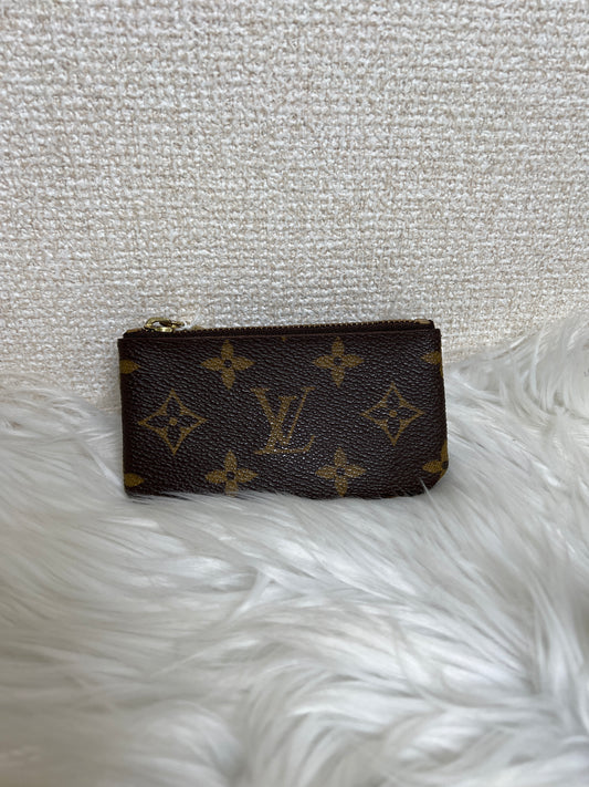 Louis Vuitton Brown Pouches A-16768