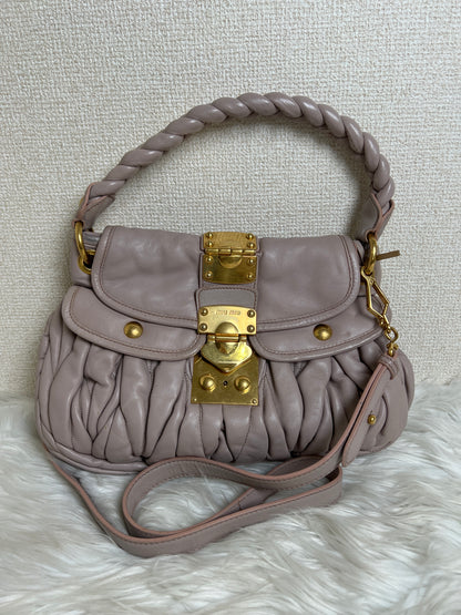 Miu Miu Pink Handle Bags A-16786