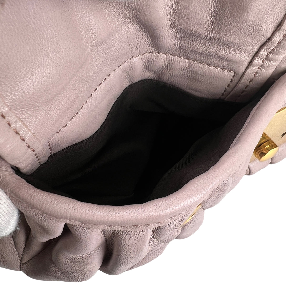 Miu Miu Pink Handle Bags A-16786