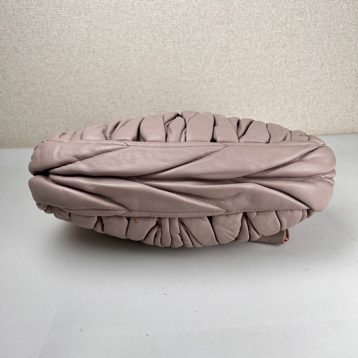 Miu Miu Pink Handle Bags A-16786