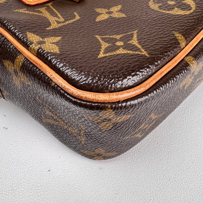 Louis Vuitton Brown Handle Bags A-16787