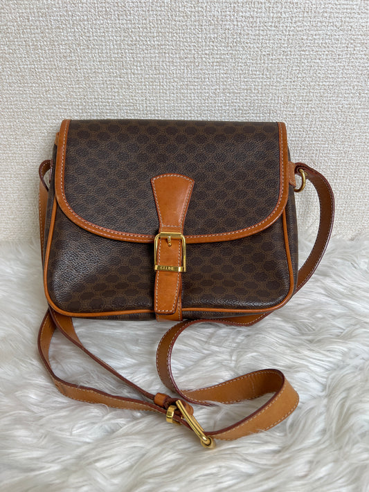 Celine Brown Shoulder Bags A-16800
