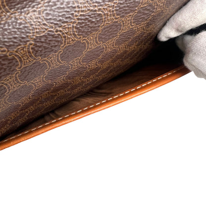 Celine Brown Shoulder Bags A-16800