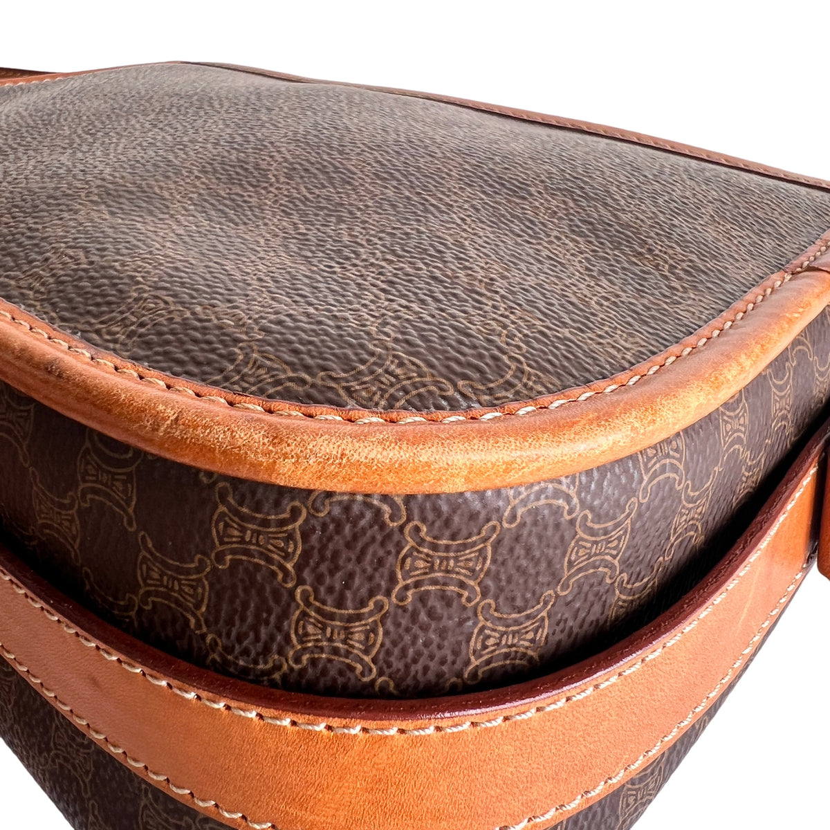 Celine Brown Shoulder Bags A-16800