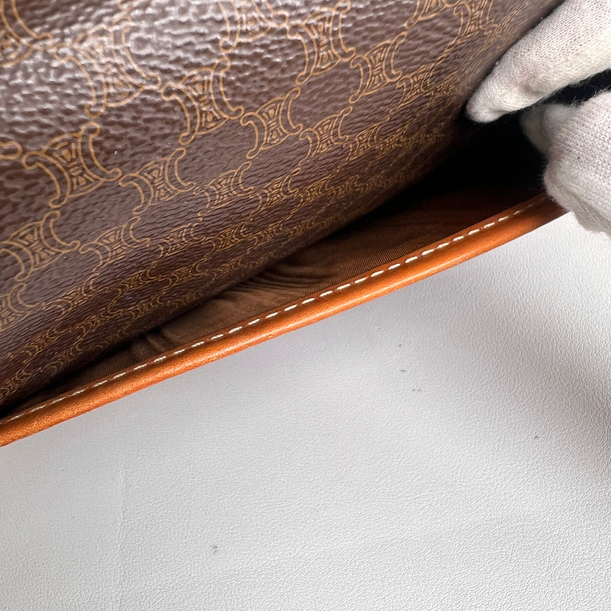 Celine Brown Shoulder Bags A-16800