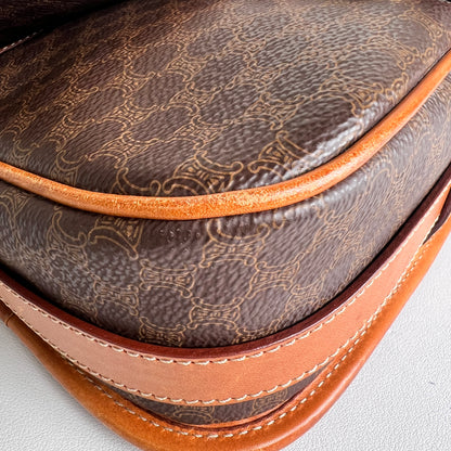 Celine Brown Shoulder Bags A-16800