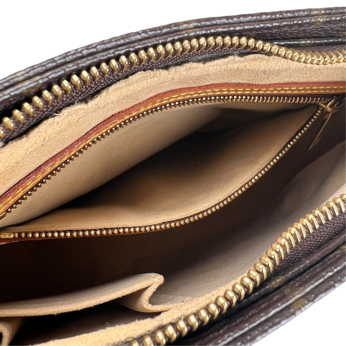 Louis Vuitton Brown Handle Bags A-16802