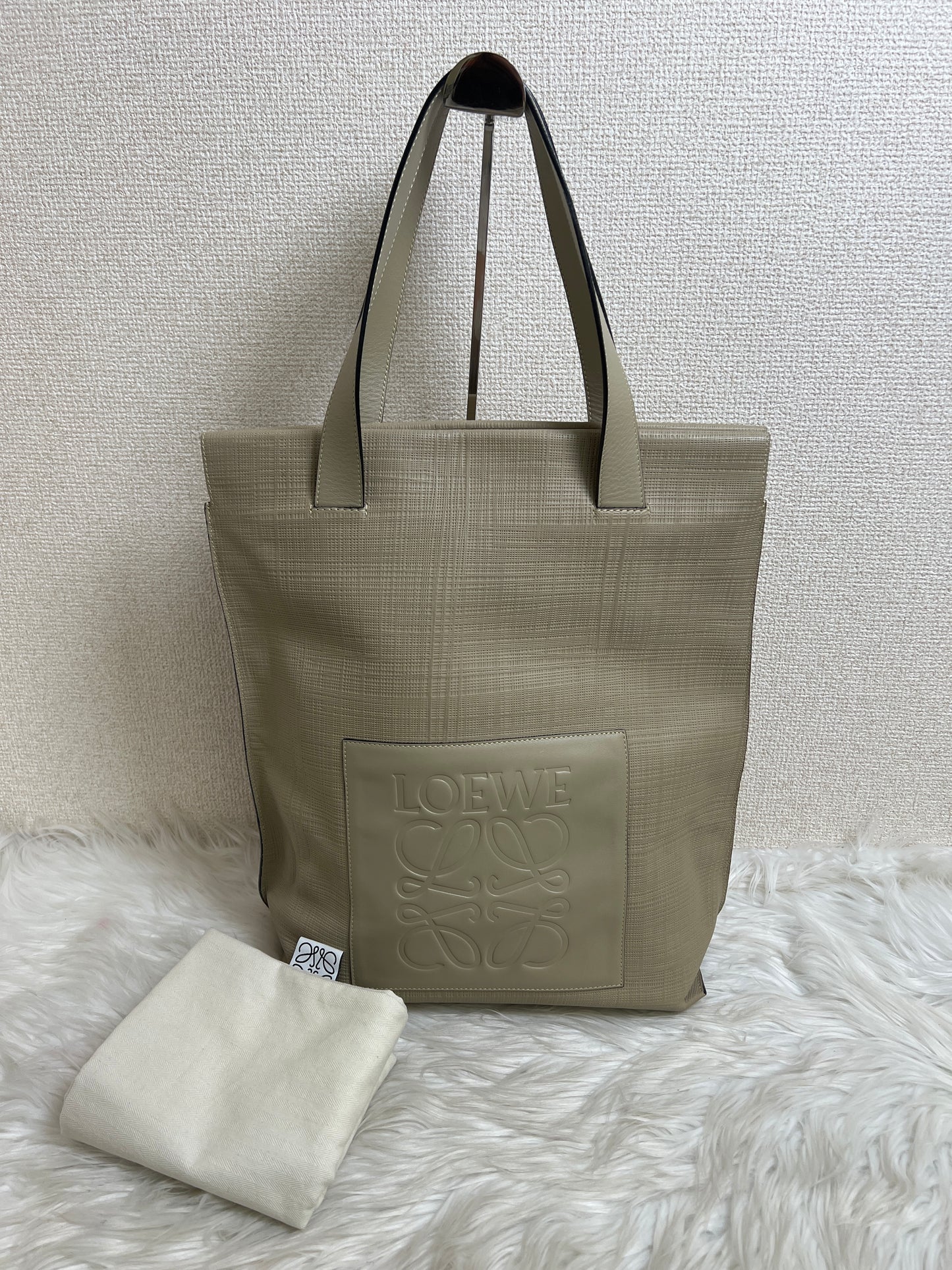 Loewe Beige Tote Bags A-16807