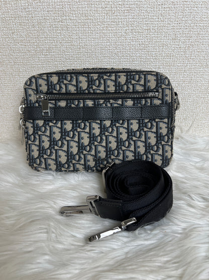 Dior Navy Shoulder Bags A-16808