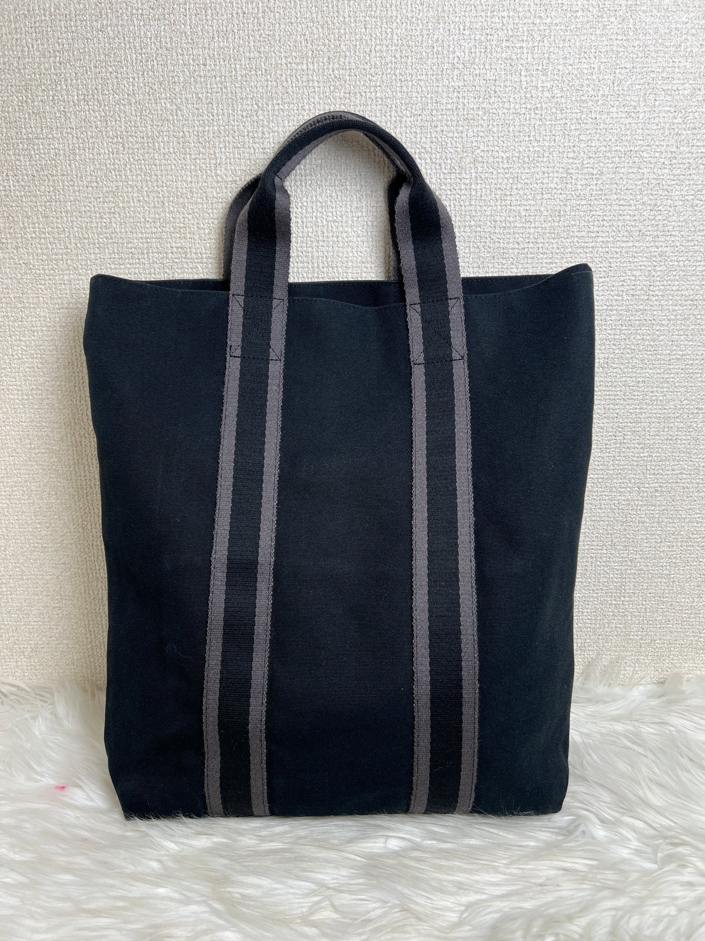 Hermes Black Tote Bags A-16810