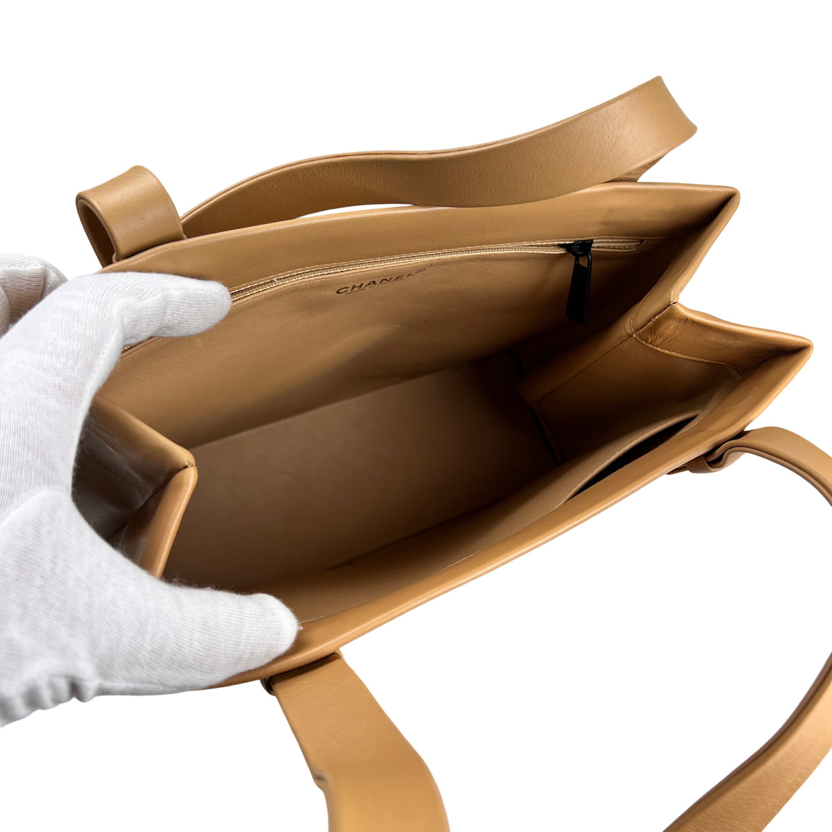 Chanel Beige Tote Bags A-16815