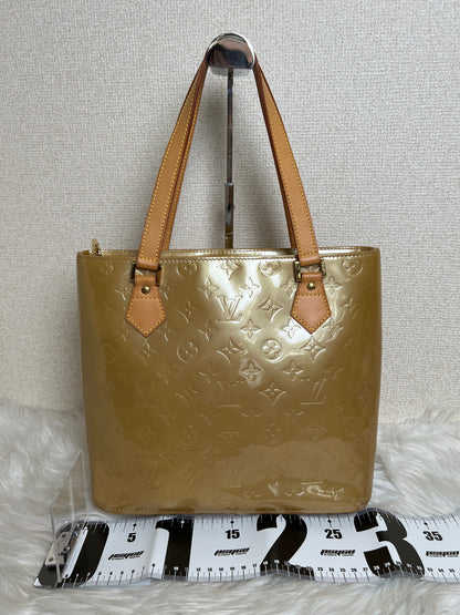 Louis Vuitton Beige Handle Bags A-16817