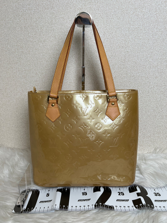 Louis Vuitton Beige Handle Bags A-16817