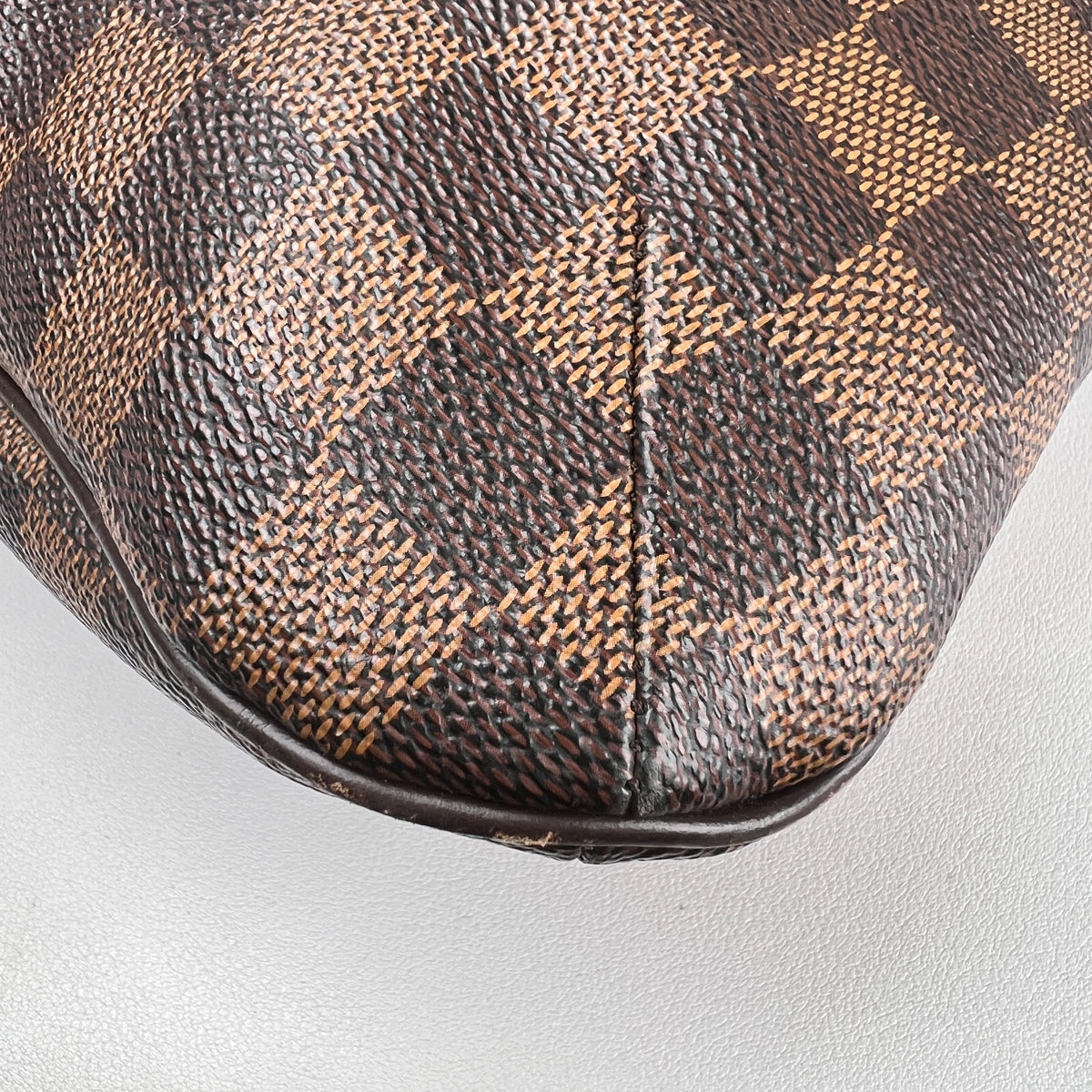Louis Vuitton Brown Handle Bags A-16818