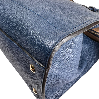 Ferragamo Blue Tote Bags A-16821