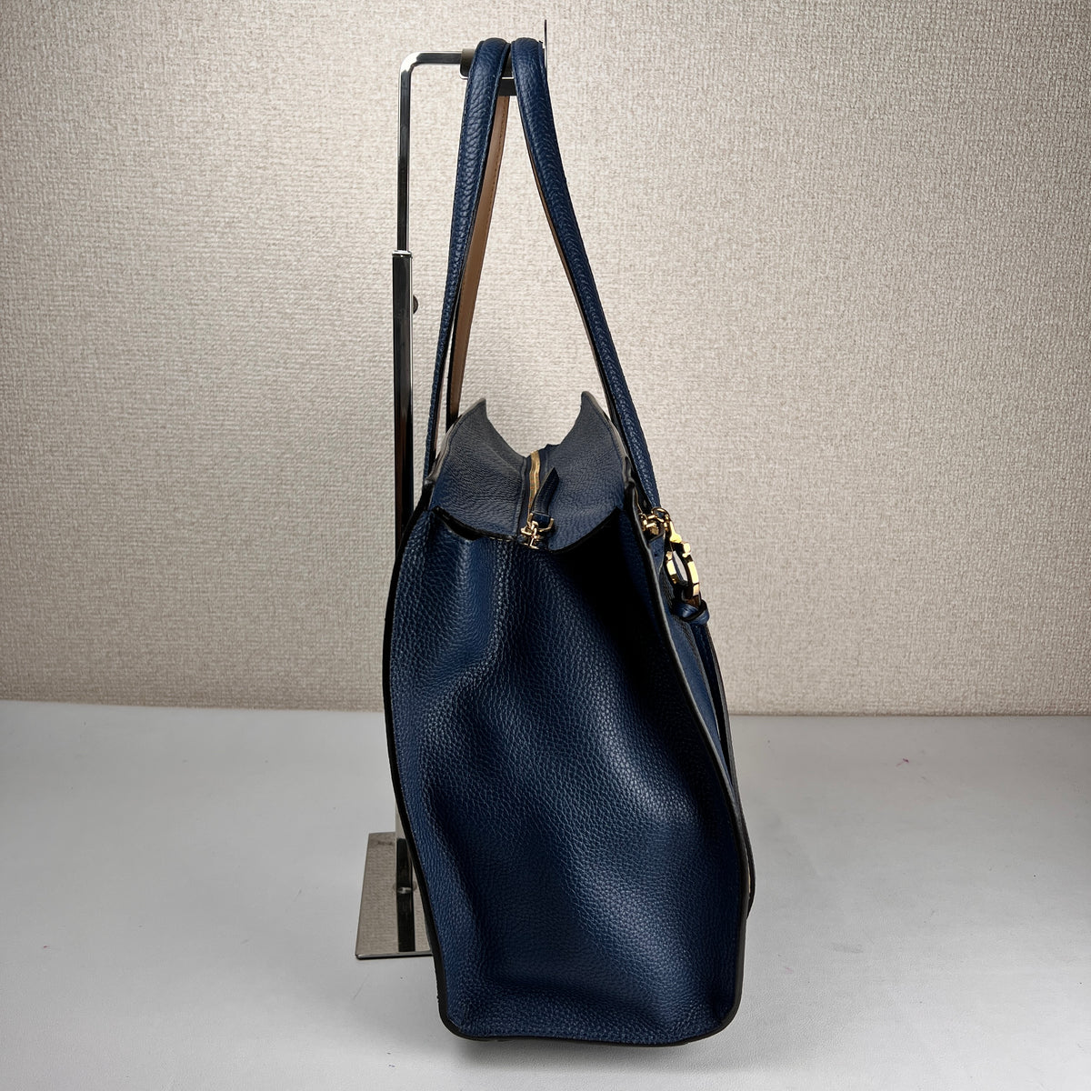 Ferragamo Blue Tote Bags A-16821