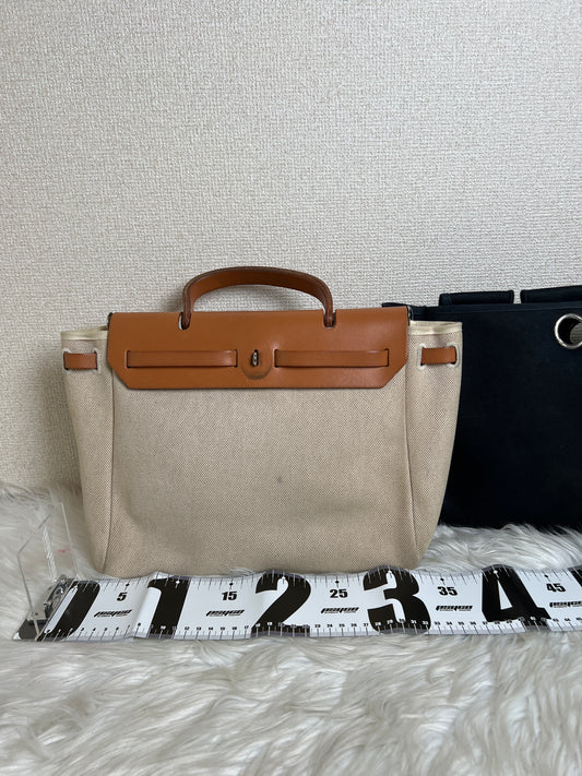 Hermes Black Tote Bags A-16827