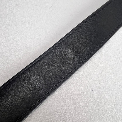 Louis Vuitton Black Shoulder Bags A-16829