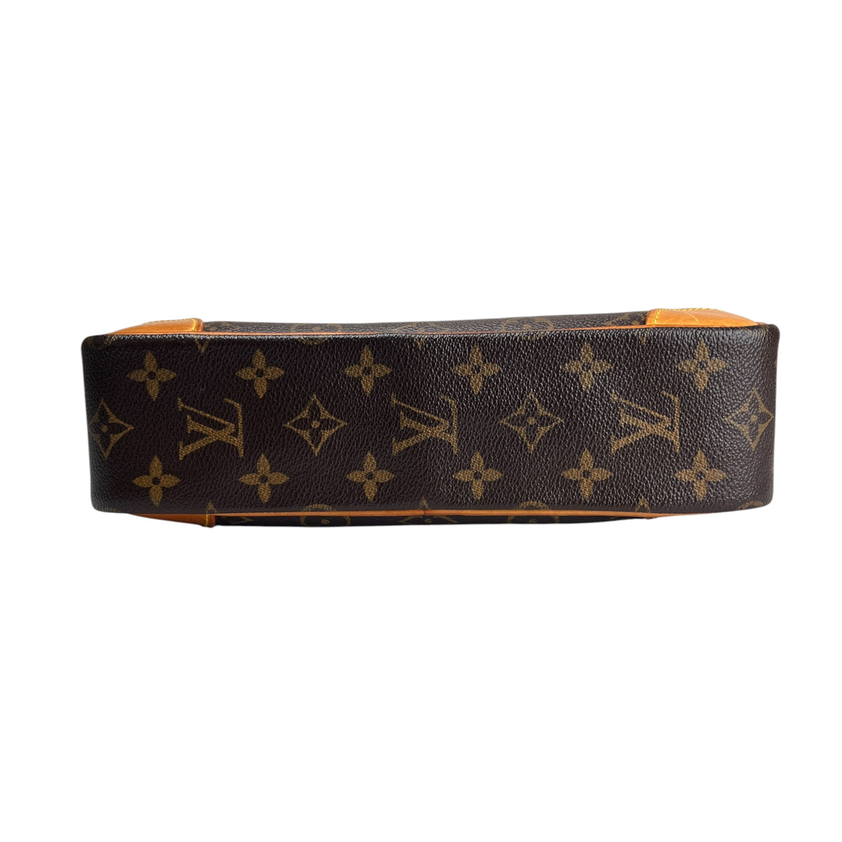 Louis Vuitton Brown Shoulder Bags A-16832
