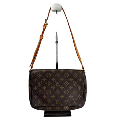 Louis Vuitton Brown Shoulder Bags A-16839
